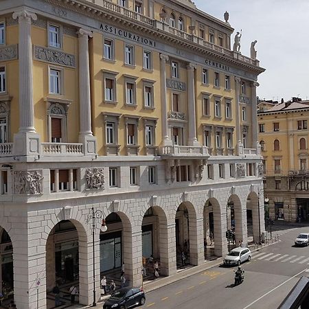 Trieste Center Rooms & Apartments - Fiori Di Trieste Exterior foto