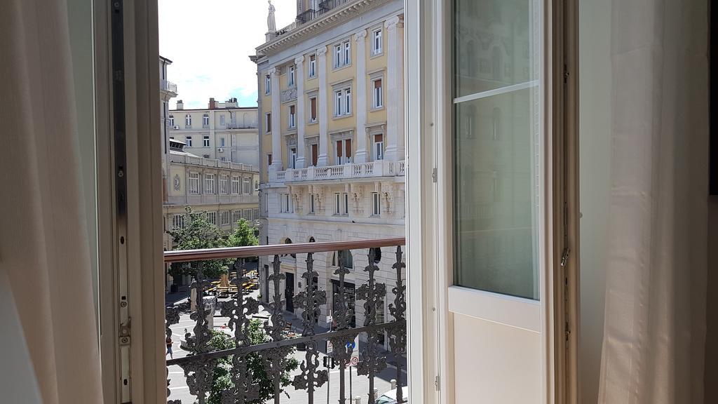 Trieste Center Rooms & Apartments - Fiori Di Trieste Exterior foto